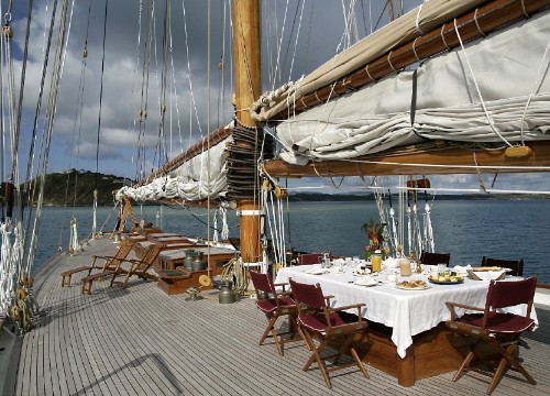 Eleoonora - Deck Dining 2